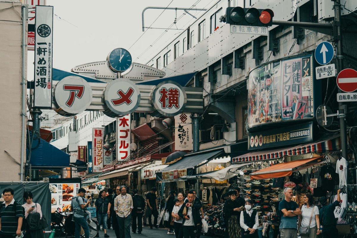vendeur de food street à osaka