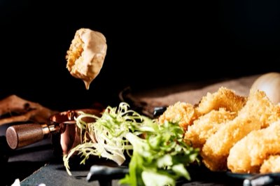 5 Sapori di Osaka: dove gustare il perfetto Kushikatsu autentico