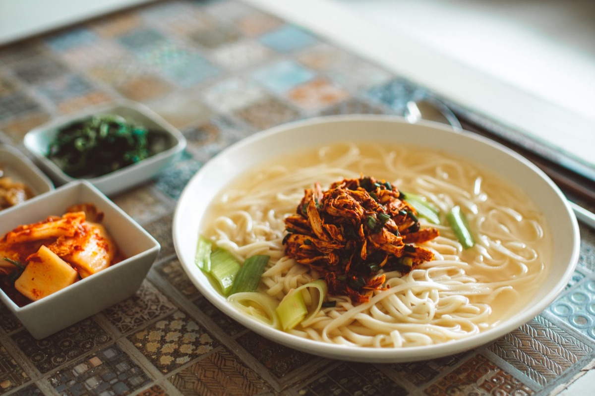 copo de udon de coelho